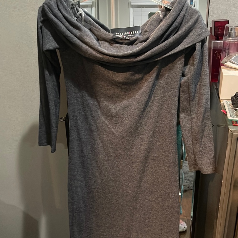 Fashion Nova Gray body fitted dress off the shoulders sexy
